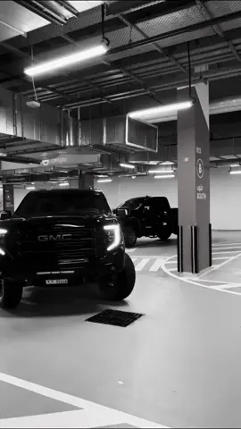 أحلم بها واطيح في النوم 🖤#اكسبلور #explore #سيرا 