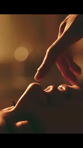 POESÍA EN VOZ ALTA ✒️📖  #aellalegusta #jbalbin #atrevida #coquetalovers #sensual #sensuality #sexyvibes #dangerousbeauty #hotandcold #kissmenow #irresistible #fyp #foryou #foryoupage #viral #trendingvideo #CapCut #omg #omgpage #mustwatch #seductive #seductivevibes #conactitud #provocacion #pasion #atrevete 