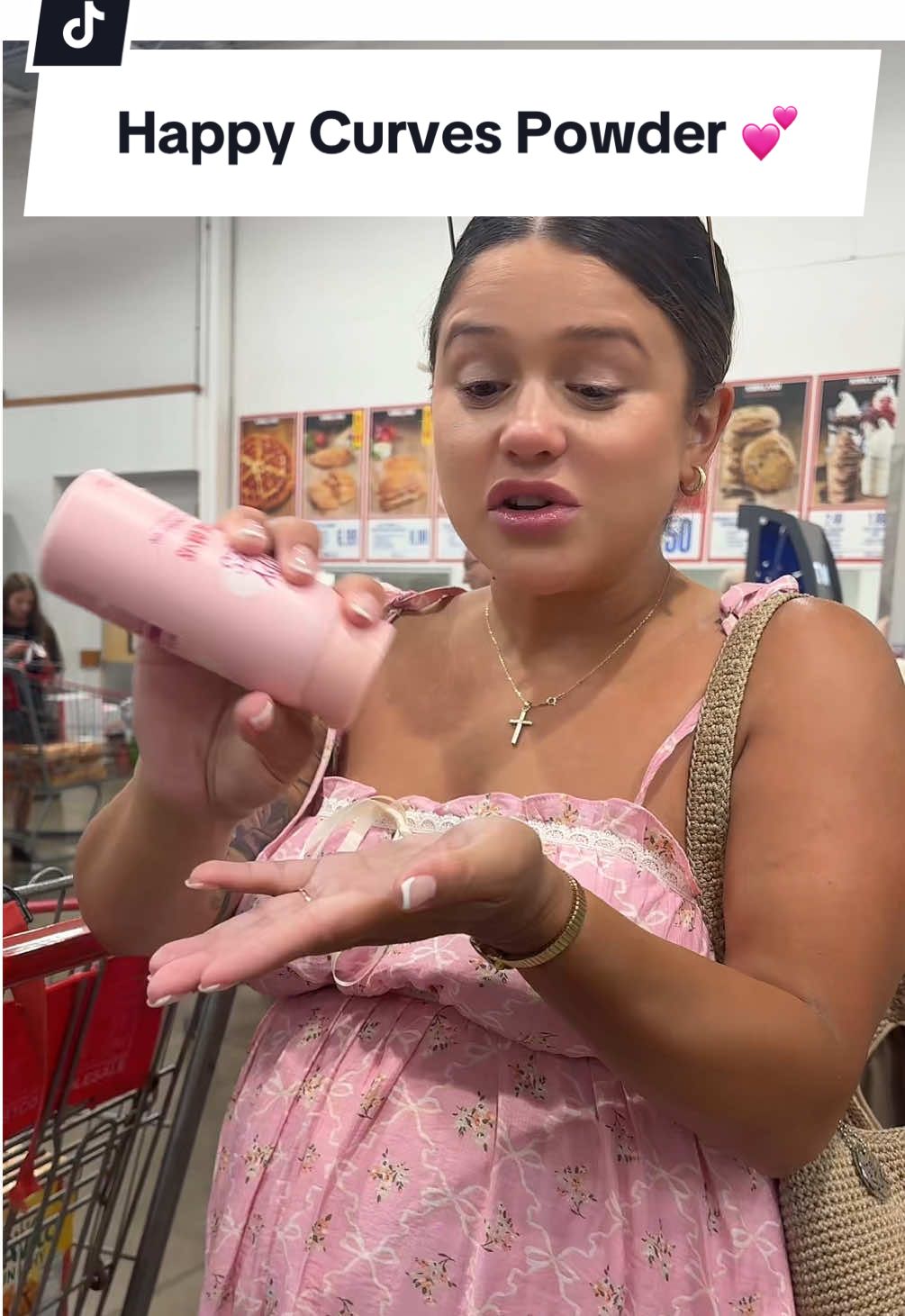 For all my curvy ladies. This product is perfect! No more sweating and chafing with this happy curves powder. @Happy Curves #happycurves #chafingrelief #comfortpowder #bodyodor #bodypowder #sweatygirlproblems 