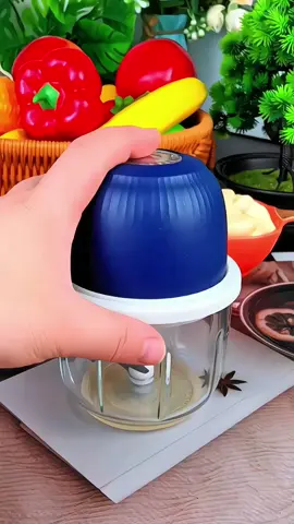 #blender #blenderchopper #blenderchoppermurah #blenderbumbu #blenderdaging #blenderjuara #blendermini #blenderportable #blenderminiportable