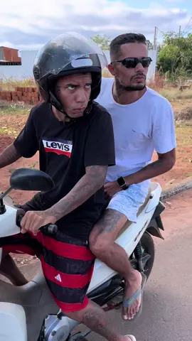 Eu já roubei ele mais de 10 vezes #viraltiktok #viraltiktok #humor 