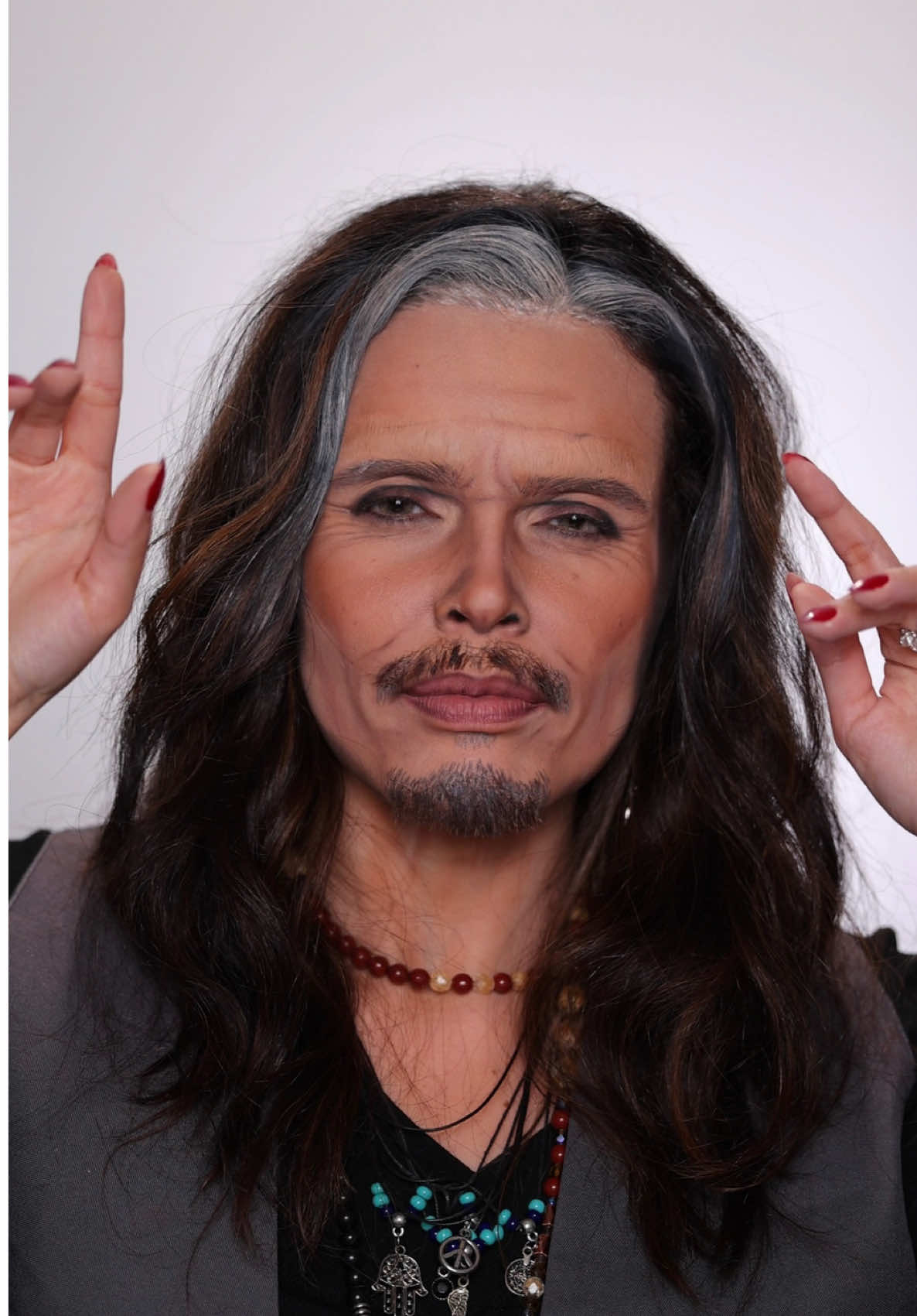 Me transformei no Steven Tyler, vocalista do Aerosmith ❤️‍🔥🤘🏻 #steventyler #aerosmith #dreamon 