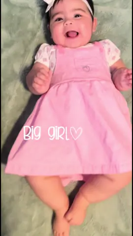 7 months is crazy. I can’t believe she’s getting so big. 😭😫🥰🫧🫶🏼🎀🧸❤️ #christmasbaby❤️ #cutebaby 