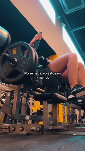 Hablando menos, haciendo más 💪🏼 #gym #motivation #GymTok #gluteos 