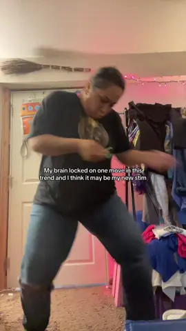 My brain went: “Hold on 💃🏽 this is NIIIIIIICE”  #fyp #nerd #silly 