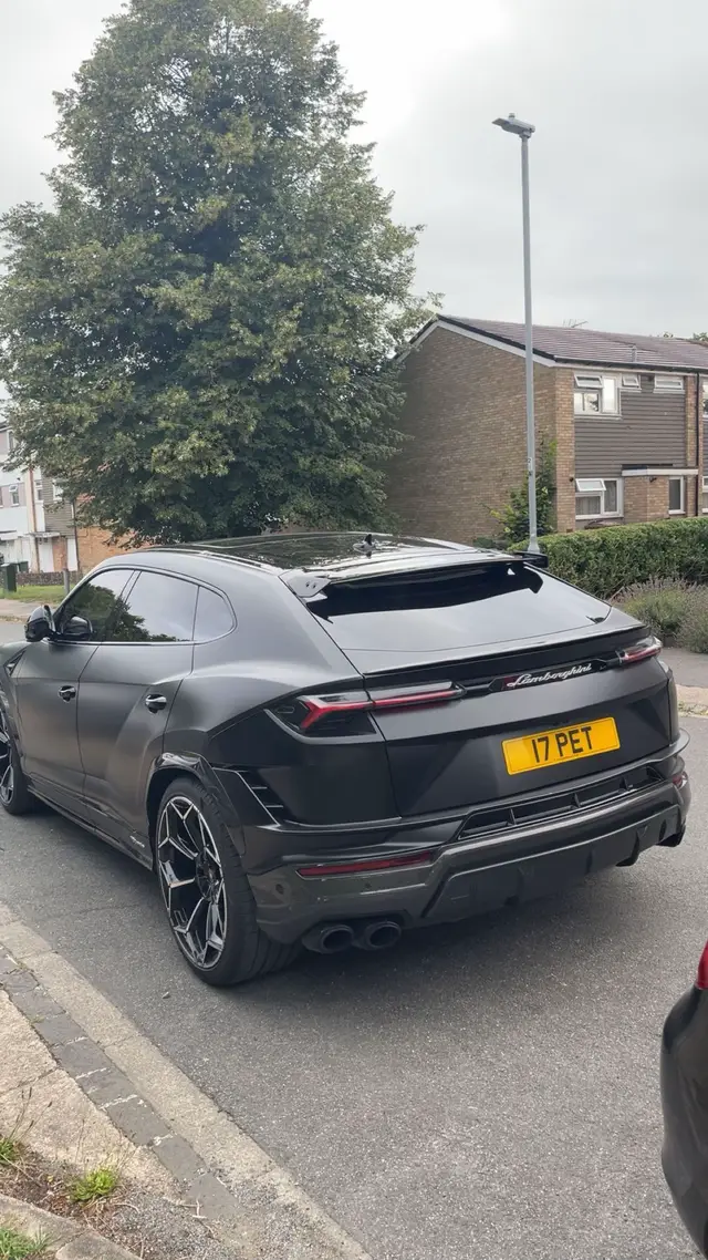 #snxmzu #allcarsinluton #supercars #wedding #cars 