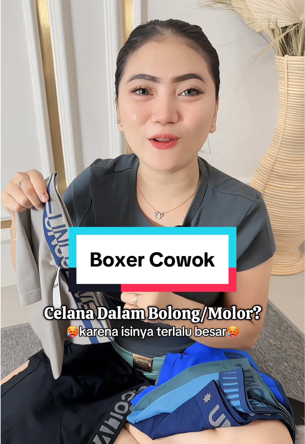 Emangnya se besar apa sih🥵