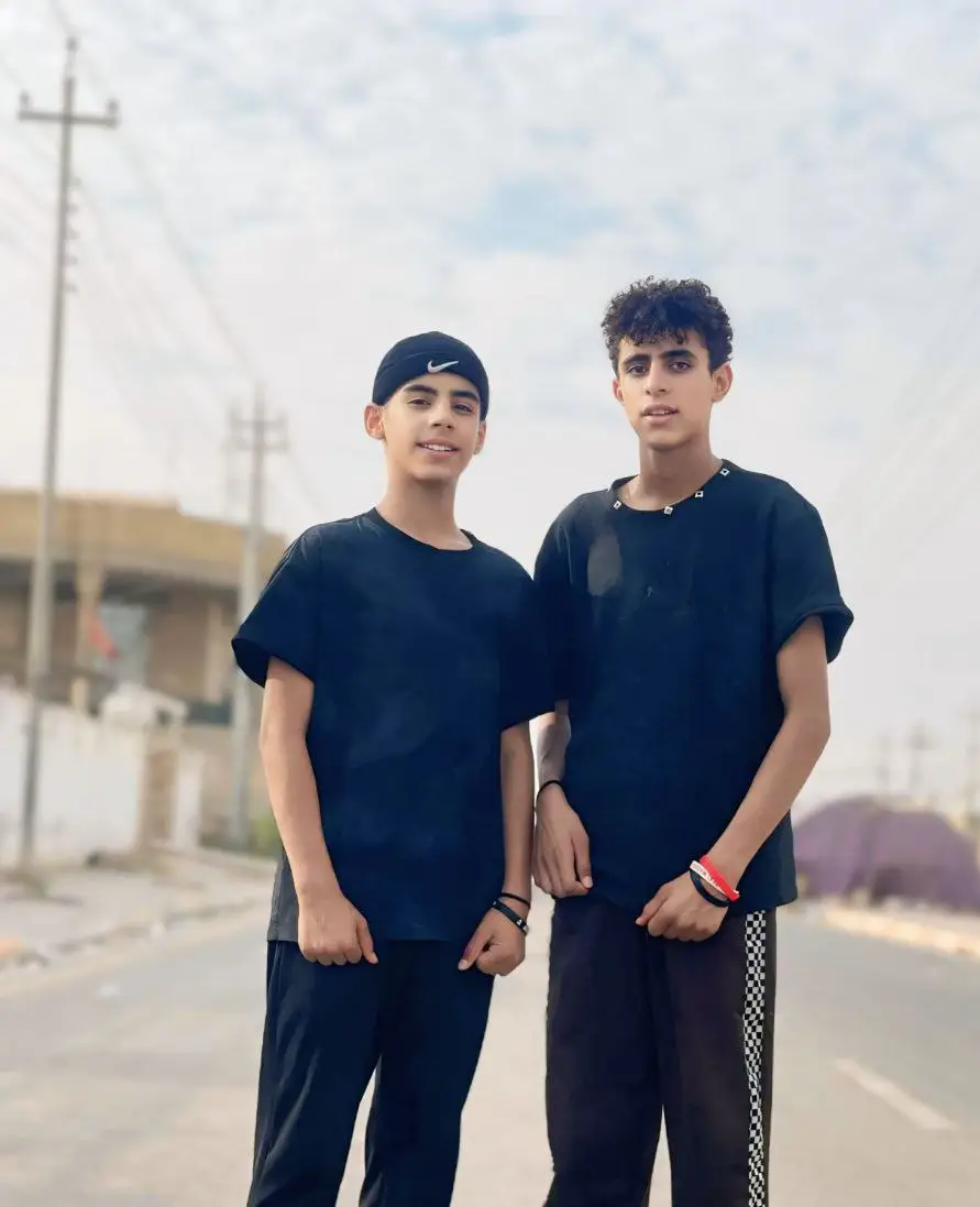 #عضيدي_في_الحياة💛 #لايك_متابعه_اكسبلور #اعادت_نشر🔁_للفيديو #💙 #. .   . .  @♯̶✘ءبـَن حَيـِدرر 🤍🍃.      #اخوي 🫀🫂