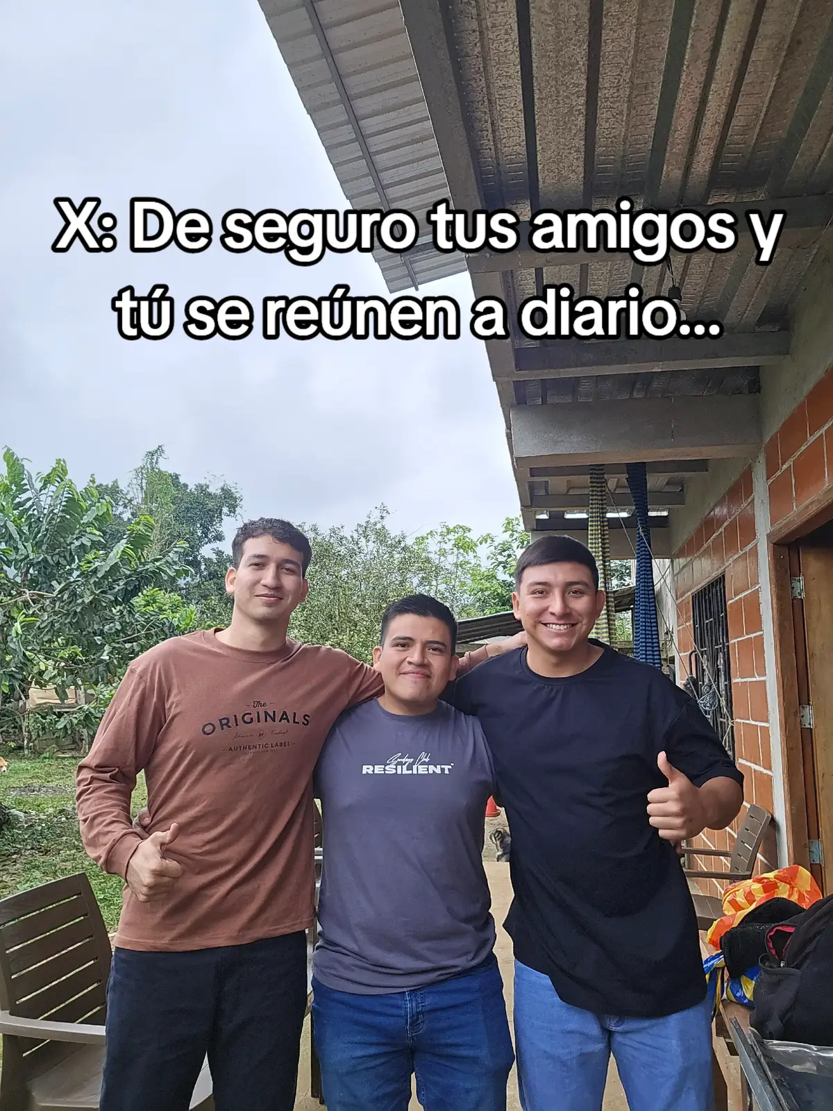 @CAITA @Lili_manobal24  #panas #amigo #parrillada 