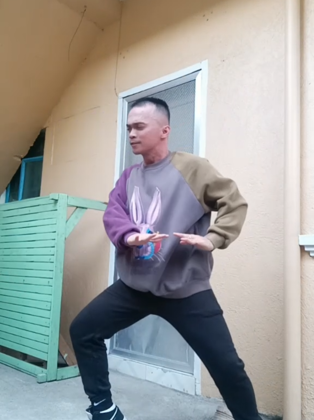 Klaro na jud ang landinganan🤣 Tag me #caroline #tiktokdance #dance #dancechallenge #fypシ゚ 