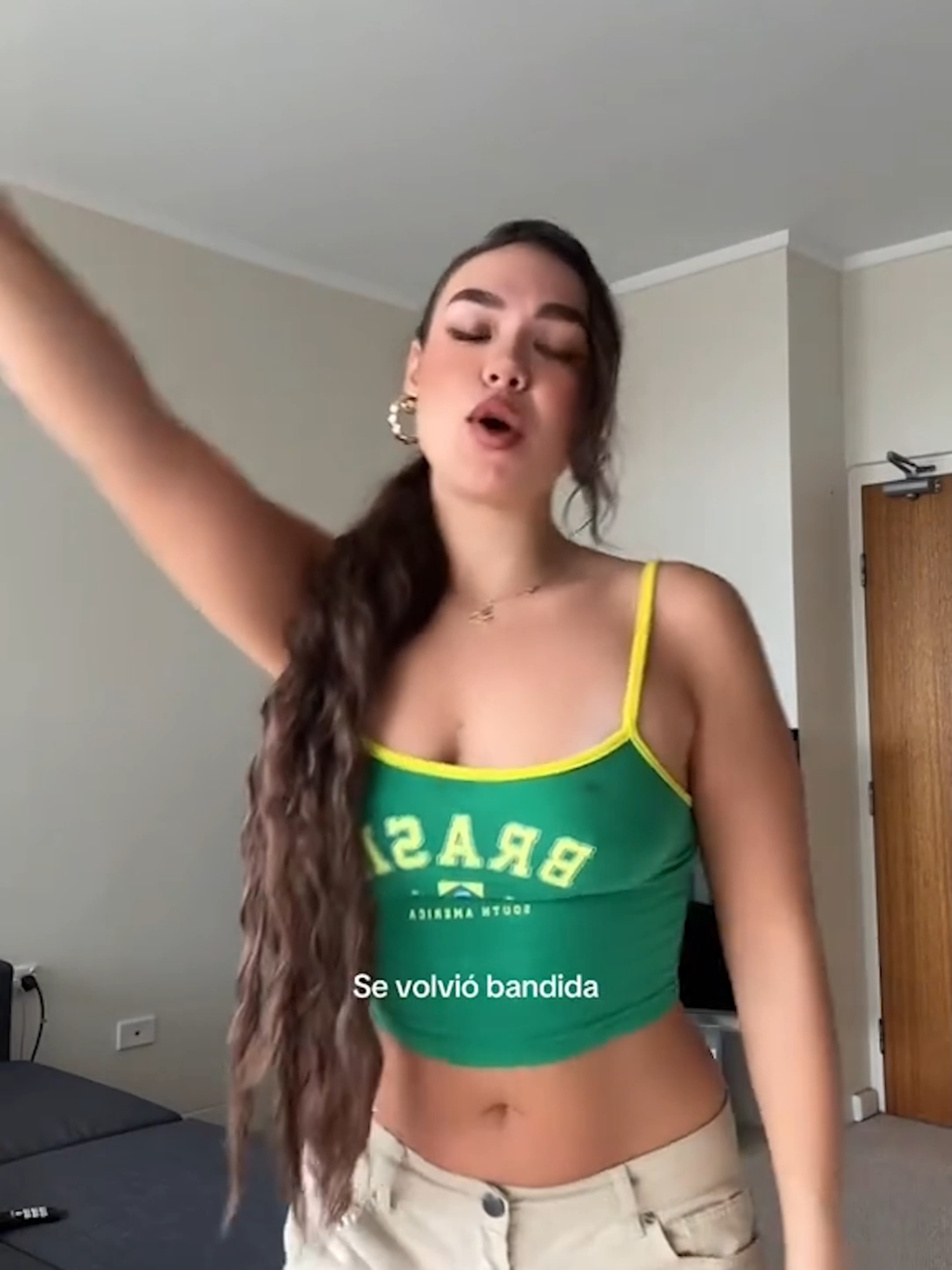 Salí de Guayaquil con un sueño gigante y sin saber lo que me esperaba, hola soy Dayaní ❤️ #ecuadoramazonico #australia #DesdeGuayaquilPaElMundo #LatinaEnAustralia #OrgulloEcuatoriano #TalentoLatino #FYPecuador @itsdayanibaby