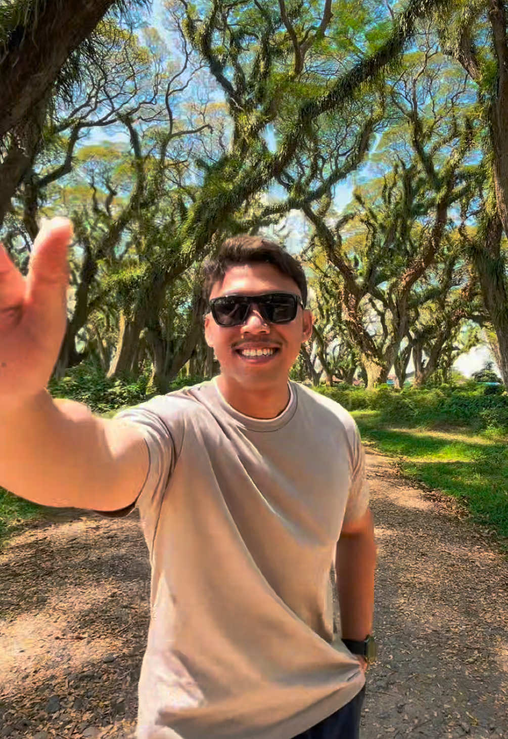 Best best bestttt 🍃 De Djawatan trip bareng @VISITBANYUWANGI.ID #dedjawatan #explorebanyuwangi #banyuwangi 