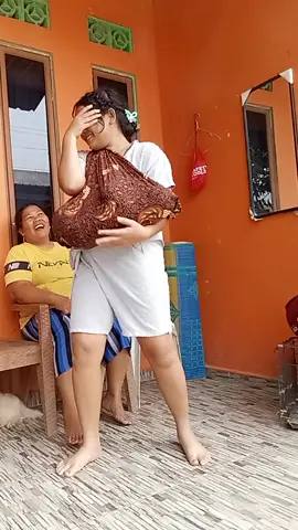 marorot  adek na 