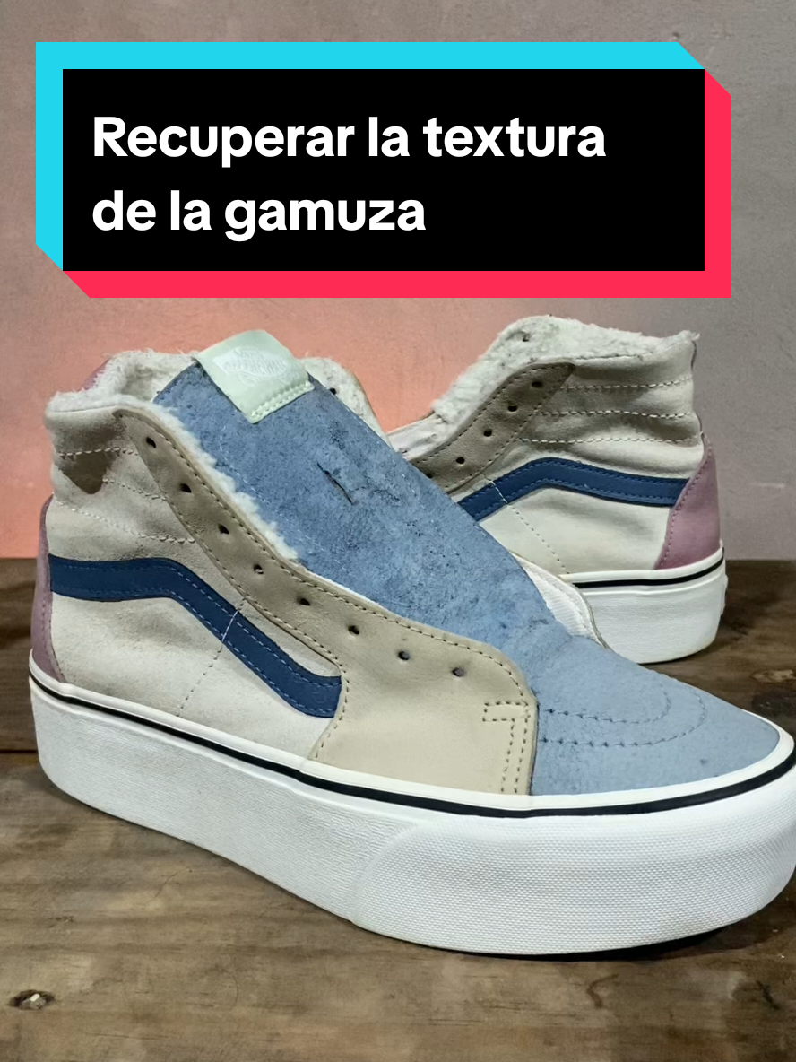 ¿Cómo recuperar la textura de mis tenis de gamuza? #cleanmasterkicks #sneakeraddict #sneakerhead #sneakercleaner #shoecleaner 