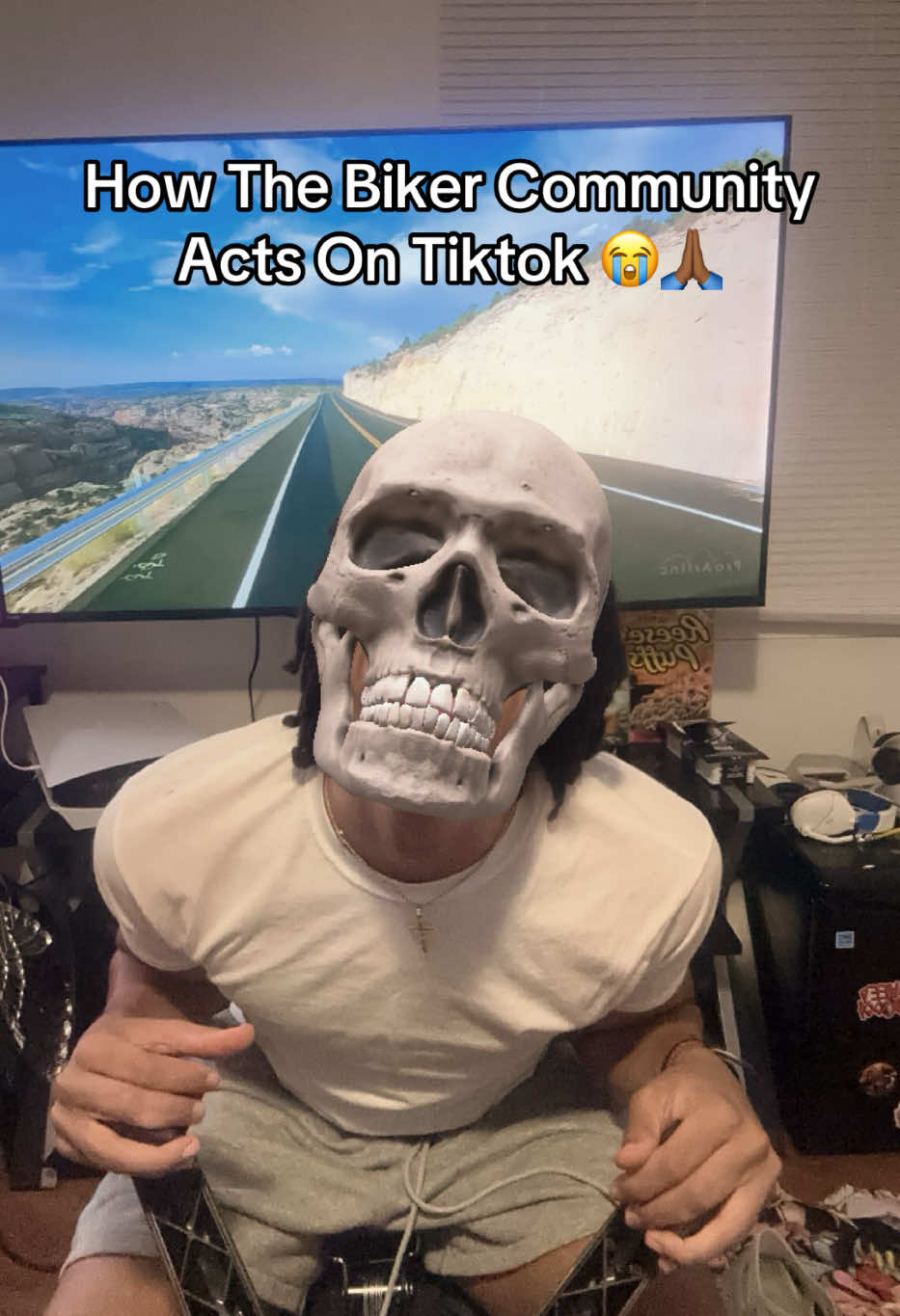 think before you honk 😈🐺