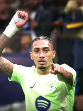Rapha deservers the ballon d'or 💔#fyppppppppppppppppppppppp #goviral #virał #raphinha #barcelona #ballondor #andreja #tspmo #fart #120fps