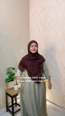 sukak bgett sama dressnya😍 #fyppppppppppppppppppppppp  #gamisadem  #gamiselegan #gamiscantik #gamispoloskekinian 