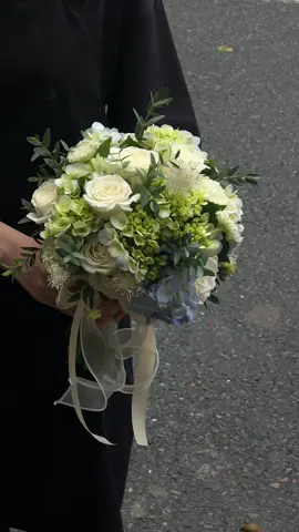 Hoa cưới: hoa tú cầu #kimxoanflower #hoacuoidep #gocong 