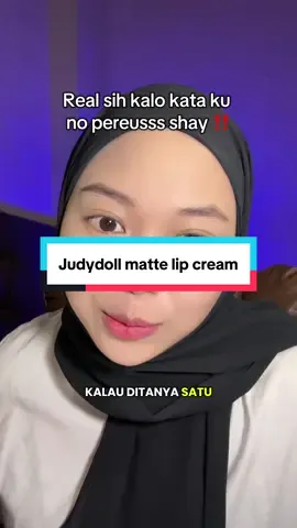 Keren sih judydoll dari inovasinya aja udh kaya 3 tahun lebih maju di banding produk lain, btw aku pake shade N05🥰 #mattelipcream #judydoll #blushon #eyeshadow #mempermudahhidup #beauty #fyp 