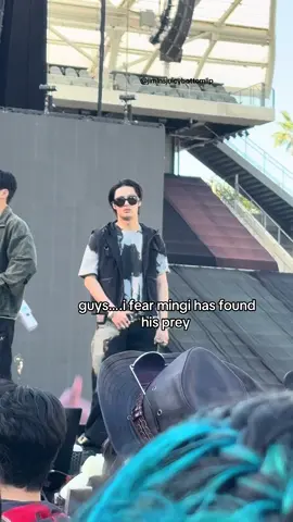 THE DISASSOCIATING IS SENDING MEEESODKKX #ateez #atiny #ateez_official_ #mingi #songmingi #kpop #fyp (this is satire)