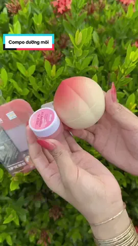 Tẩy xong thoa lớp dưỡng lên mộ căng mộng iu lắm mấy bà ơi #taydachetmoi #duongmoi 