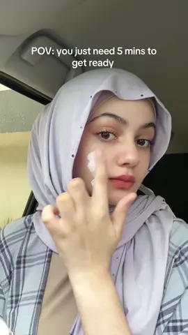 i just love how easy and convenient this is, siapa pemalas mcm i? please grab this lazy cream from @GMEELAN_Malaysia #gmeelanmy #gmeelan #gmeelandurvillealazycream #toneupcream #2in1tintedmoistureizer 