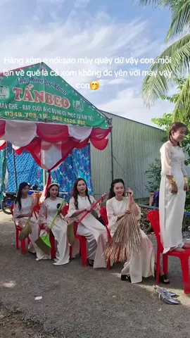 màu trắng k phải màu hoa tím🤭