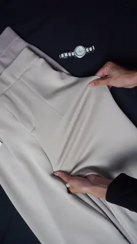 One style , endless color options— pick your vibe✨ Ivory or sand?? #pants #loosepants #celanahighwaist #rekomendasicelana #loosepants 