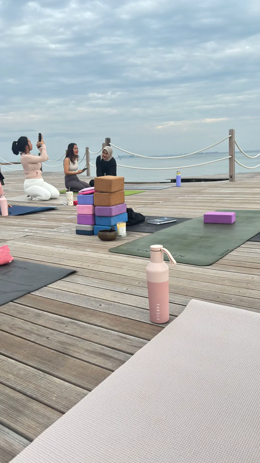 Yoga outdoor in Infinity Beach Club Batam! ⋆˚𝜗𝜚˚⋆