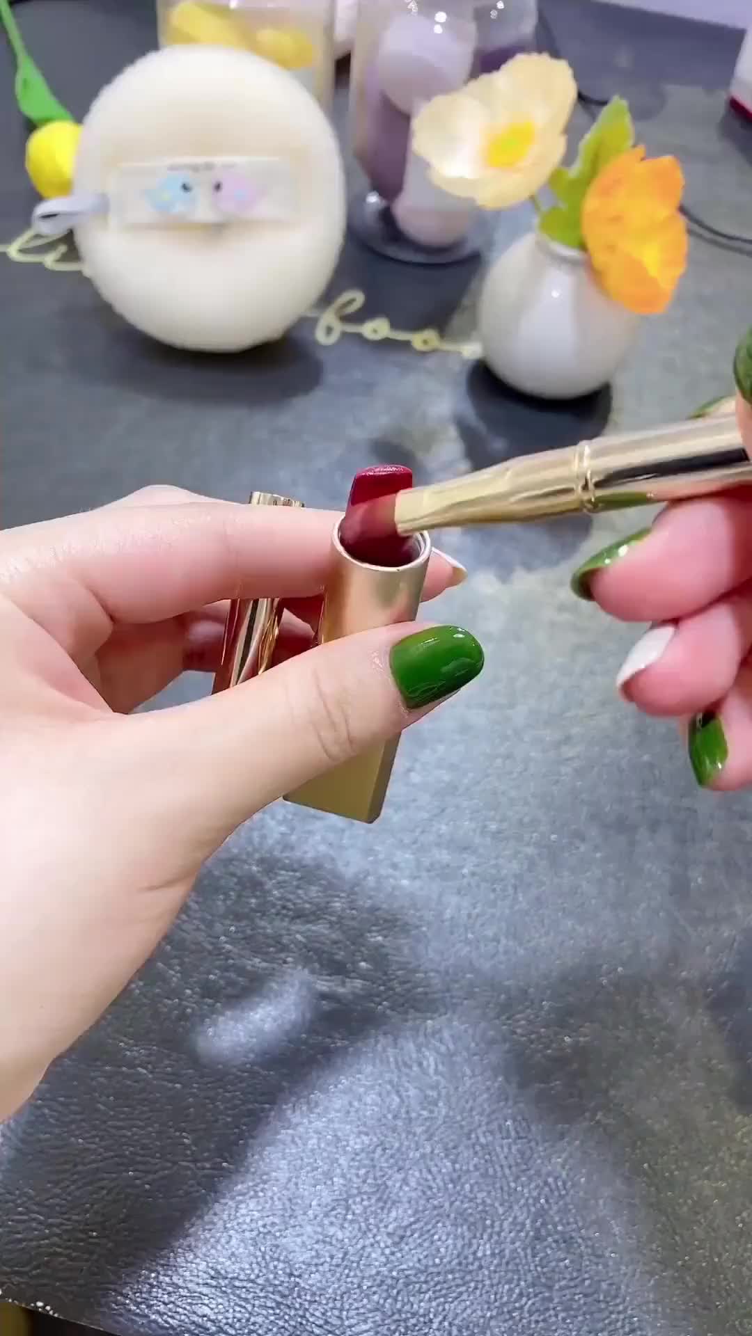 Cọ môi chuyên nghiệp! Đầu nhỏ vẽ viền sắc nét, đầu to tô màu mượt - môi đẹp tự nhiên. 👄 