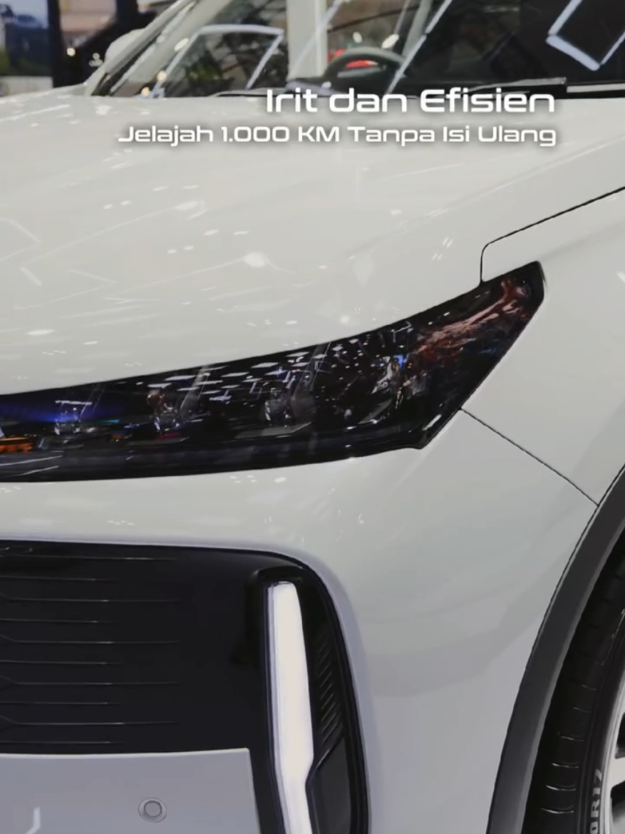 Chery Tiggo Cross CSH (Hybrid)  ✅OTR 364.800.000 ⚙ Mesin & Performa 1.5L bensin + motor listrik (total 201 PS / 310 Nm) Transmisi Dedicated Hybrid Transmission (DHT) Akselerasi 0–100 km/jam ±8 detik Konsumsi BBM kombinasi ±20 km/l, tol ±30 km/l 📏 Dimensi P x L x T: 4.330 × 1.831 × 1.652 mm Ground clearance 190 mm Wheelbase 2.610 mm ✨ Fitur Unggulan Dual layar 10,25