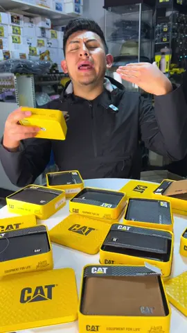 Las mejores billeteras Caterpillar #billetera #moda #caterpillar #tiktok #hombres 