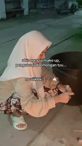 Sepurone yo dik adikkk😚😁 #xyzbca #fypシ゚viral #masukberanda #santriputri #soundviral #fypage 