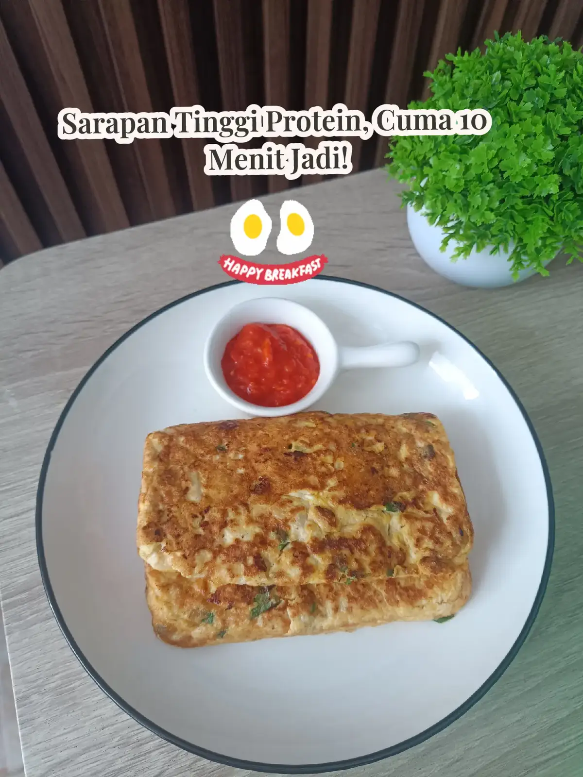 Pagi-pagi udah lapar? Coba deh bikin omelet tahu telur ini 🤤 Campuran tahu lembut + telur + daun bawang bikin rasanya gurih fresh. Dibumbui bubuk cabe, kaldu jamur & lada → pedes gurihnya pas! 🌶✨ Tinggi protein, rendah lemak, cocok banget buat kamu yang mau diet sehat atau jaga energi sampai siang. 🌟 Kelebihan Menu Ini: ✅ Tinggi protein → bikin kenyang lebih lama ✅ Rasanya nagih, tapi tetep sehat ✅ Masak cuma 10 menit! 🔥 Coba sekarang, bikin sarapan nggak lagi ribet & tetep sehat! #SarapanSehat #DietFriendly #ResepSimple #TinggiProtein #MenuDiet #OmeletTahuTelur #ProteinPagi 