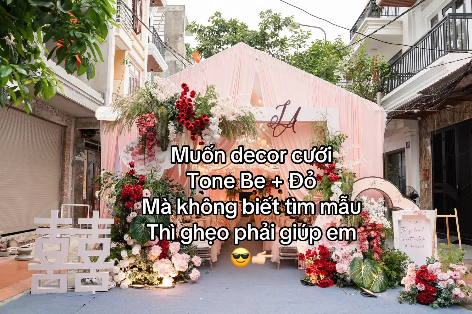 Xu hướng decor cưới thịnh hành 2025 không thể thiếu tông Be + Đỏ, Sang mà vẫn đậm đà tuyền thống. Mọi người có thắc mắc nhớ in cho mình nha. Mình decor khu vực Phú Xuyên - Hà Nội ạ #decorcuoi 