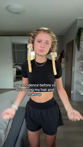 the difference 😭 #fouryourpage #hair #makeup #confidence #fyp #viralvideos 