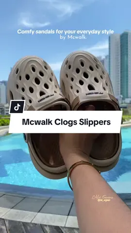 My everyday go-to comfy sandals! Unisex pa, mima ✨ ang sarap isuot!💯 #sandal #mcwalk #clogs #mrsserrano #fashion #Comfy #footwear  #clogs #sandals  #trending   