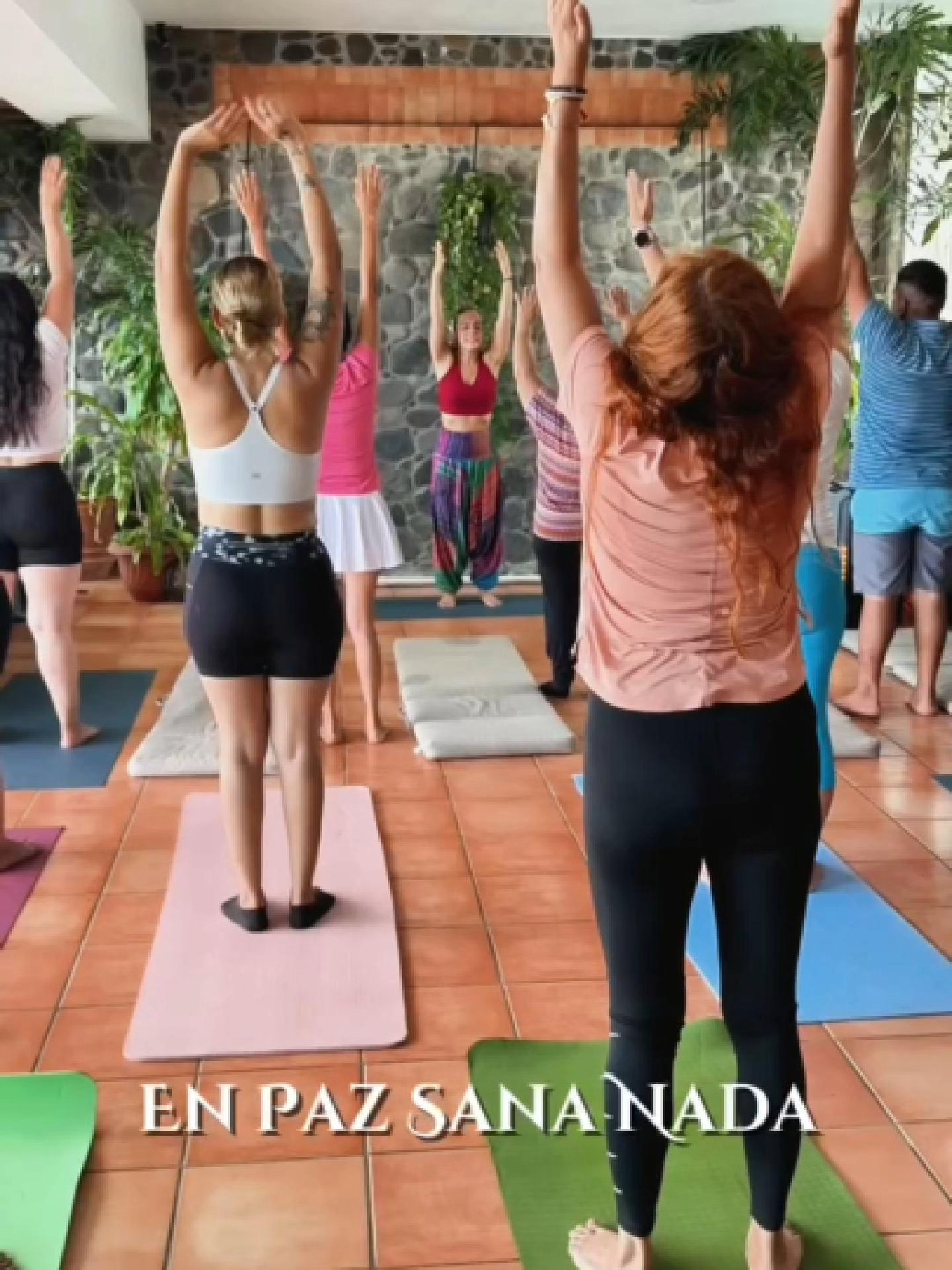 “Llegué con miedo, cansancio y tristeza… y me voy con paz, plenitud y confianza.” Ceci comparte su experiencia en Kailani: un encuentro con la medicina, la naturaleza y la fuerza interior. Aquí, aprendió a soltar, a creer… y a sanar. #TransformaciónInterior #Espiritualidad #RetiroHolístico #medicinaparaelalma #ConfianzaPlena #BienestarHolístico #UnDescansoATuAlma #FYP #temazcal #puertovallarta #bahiadebanderasnayarit #soundhealing #CoachingDeVida