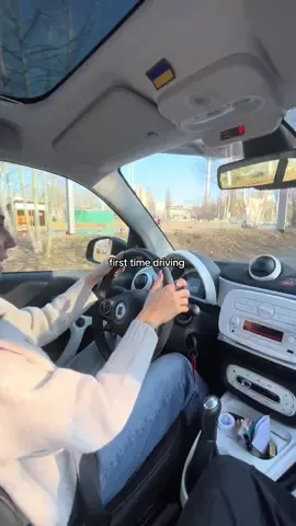 #drivinglesson #viral #firsttimedriving #Autofahren #dailylife #foryour 