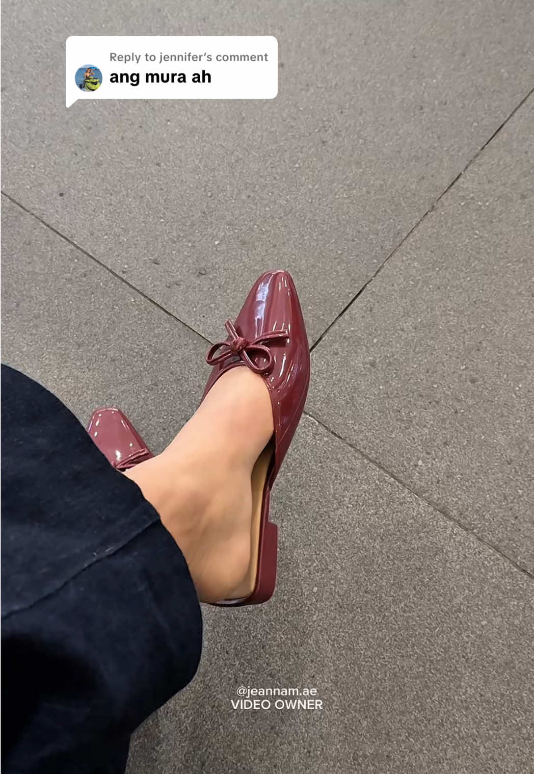 Replying to @jennifer Yes ang affordable netong rubber pointed     half shoes. Flat lng kaya iwas ngalay sa paa #plasticsandals #jellyrubbersandals #pointedsandals 