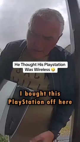 He Thought His Playstation Was Wireless 🤣