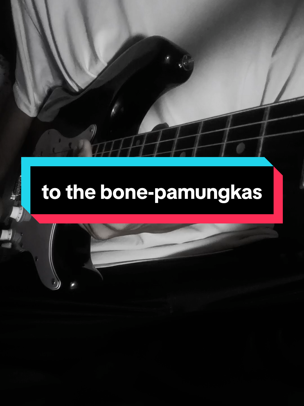 gatau ini take ke berapa😭 #guitarcover #tothebone #pamungkas #guitarelectric #gitarlistrik #interlude #melodi #fyp #4u 