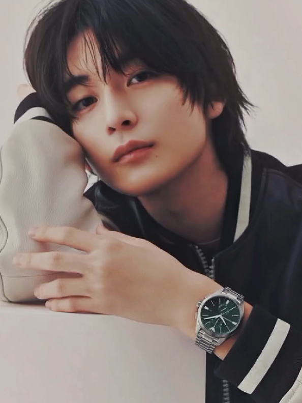 when he can be cute and handsome as hell😭🙏🏻  #君の花になる #佐神弾 #8LOOM #8LOOMY #高橋文哉 #8BLOOM #iwillbeyourbloom #fumiya #takahashifumiya #kiminohananinaru #idol #sagamidan #kpop #jdrama #fyp #viral #firstpitchceremony