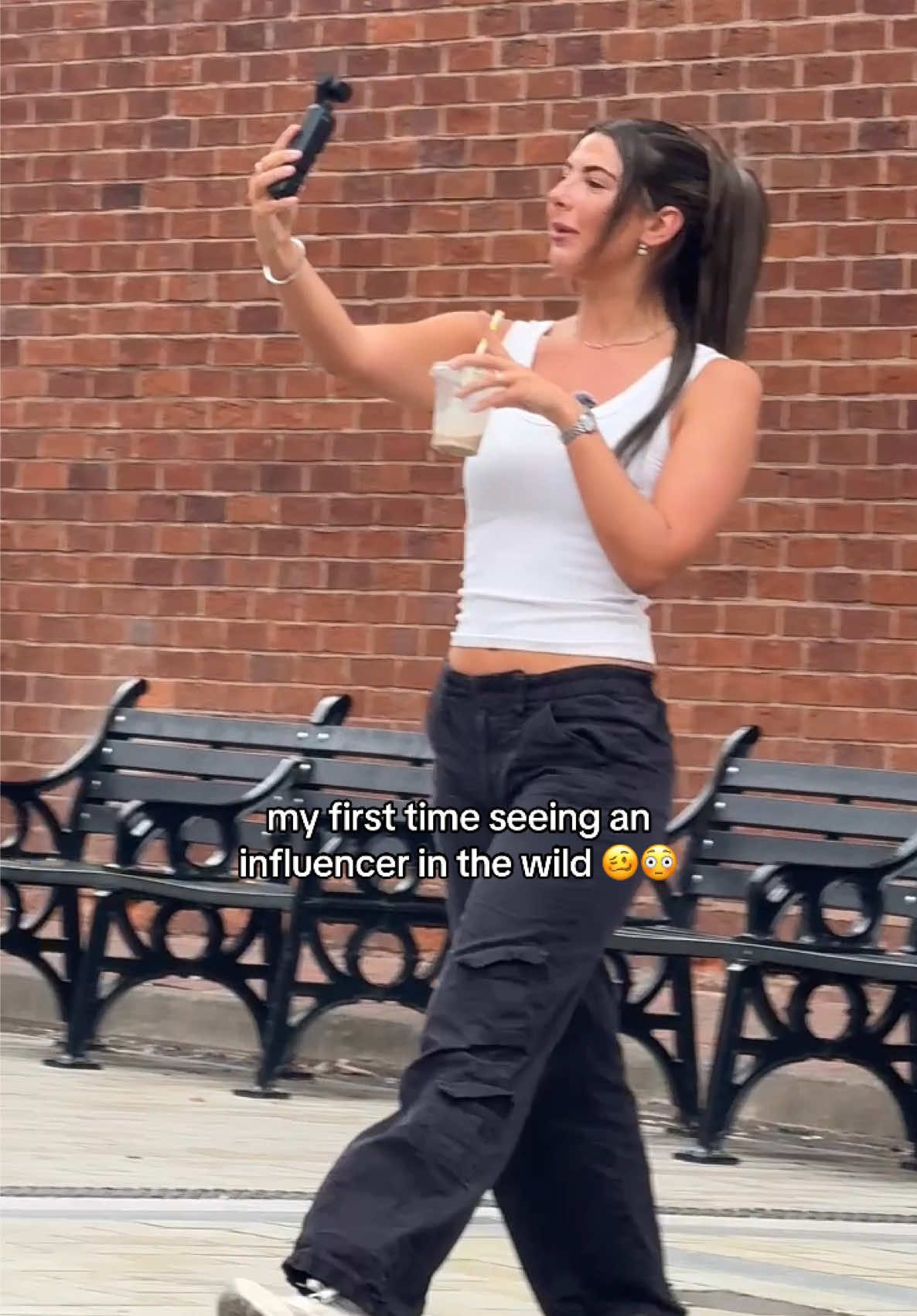 let me people watch in peace pls 🙏x #influencerinthewild #influencers #embarrassing #slayed #diva #hairextensions #bratsummer #peoplewatching 