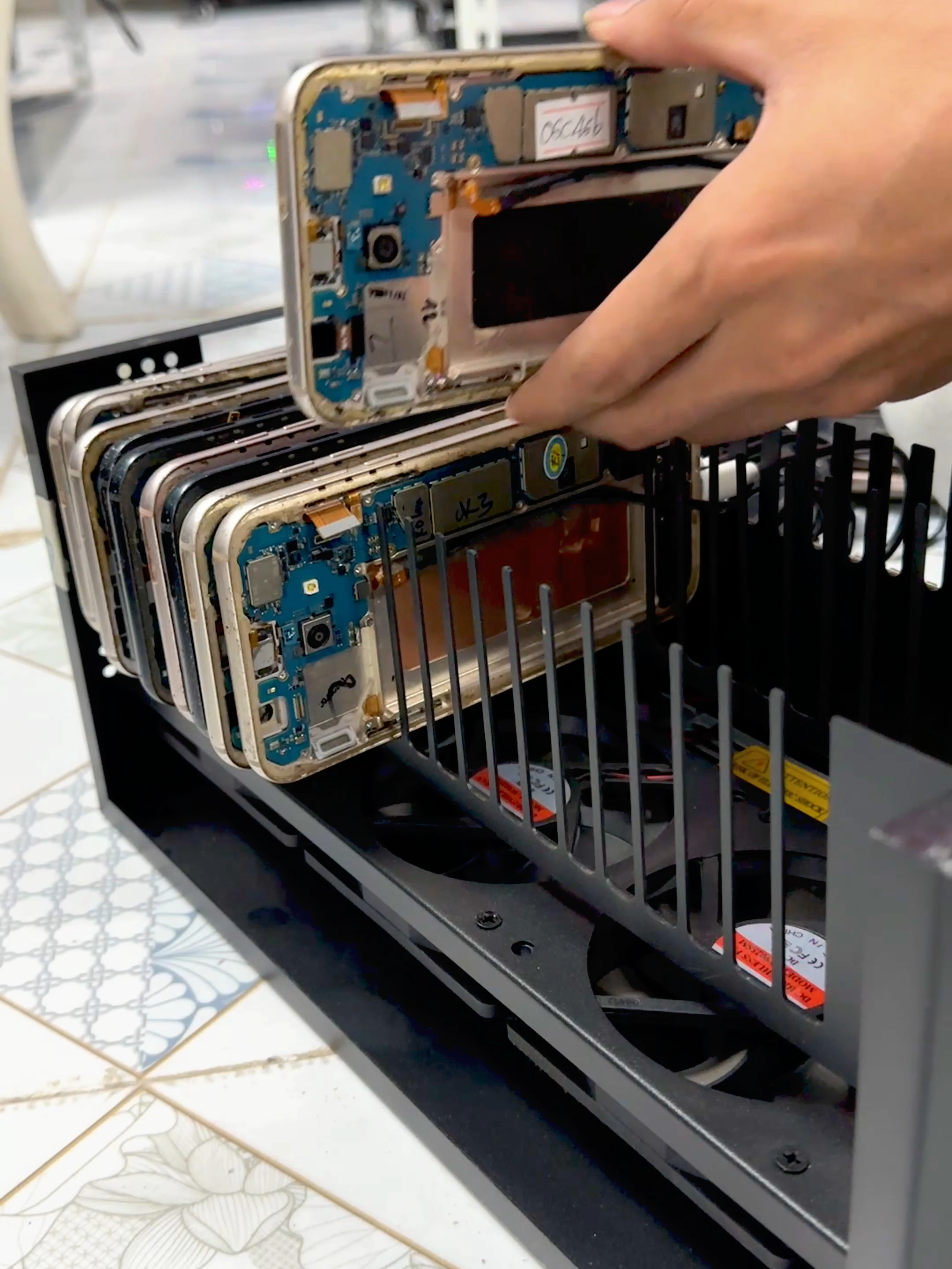 Install boxphonefarm system #boxphone #phonebox #phonefarm