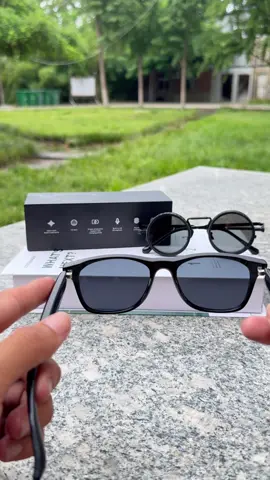 Sunglasses that can take photos, scanobjects, play music, make phone calls, andtranslate. Smart Glasses: The ultimatesmart glasses for capturing, connecting,and enjoying music discovery, capable oftaking photos, recording videos, playingmusic, and making phone calls.Immediately enhance your technicalexperience! Keywords: smart glasses withcamera, music Bluetooth glasses, Oakleysmart glasses, artificial intelligence glassesfunction, multifunctional glasses, camera glasses, wearable technoloay alassesBluetooth glasses with call function,technology gadgets 2025, fashionablesmartglasses#techunder20#POVtech#VoiceControlTech#OakleyAlathlete#Alglassescreator#techunder20#POVtech#VoiceControlTech#OakleyAlathlete#Alglassescreator#DealsforYouDays#SummerSale#dealsforyoudays#techunder20#POVtech#VoiceControlTech#OakleyAlathlete#Alglassescreator #fyp #foryou #techtok #Summer