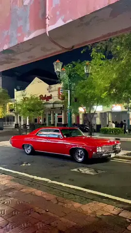 Malem mingguan di Jogja ❤️ #chevy #chevrolet #chevyimpala #impala #v8 #v8power #v8nation🇲🇾 #ls #lspower #classiccar #bfgoodrich #classicvibes #jogjavibes #oldcar #jogja #jogja24jam #jogjaistimewa 