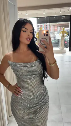 @Adore couture 