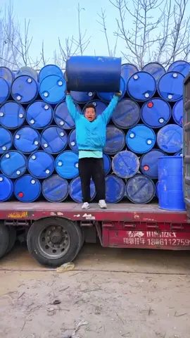 ถังพลาสติก200ลิตร#ถัง #ถังพลาสติก200ลิตร #ถังพลาสติก #ถัง200ลิตร #200k #ถังใส่น้ํา #ถังใส่น้ําพลาสติก #ดีบอกต่อ #ของใช้ในบ้าน #ของใช้ในครัวเรือน #รีวิว #สาวอรรีวิว #tiktokthailand #tiktokshopping #tiktokshop #tiktokshopช้อปกันวันเงินออก #tiktokshopครีเอเตอร์ #OOTD 