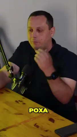 A tela não é o problema, mas o que fazemos com ela… 👀 Será que estamos aproveitando o potencial? 🤔 #reflexão #fyp #viral #trending